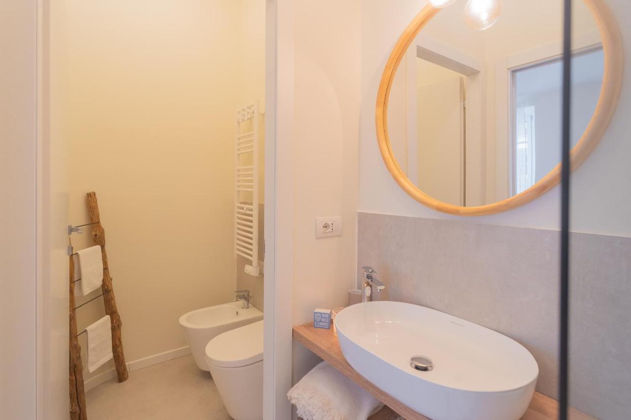Enchanted Como Lake - City Apartment 2 By Rent All كومو المظهر الخارجي الصورة