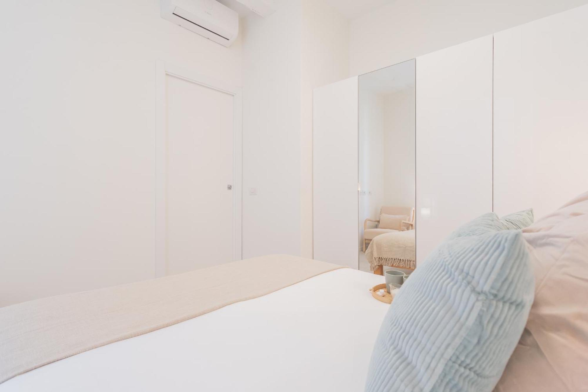 Enchanted Como Lake - City Apartment 2 By Rent All كومو المظهر الخارجي الصورة